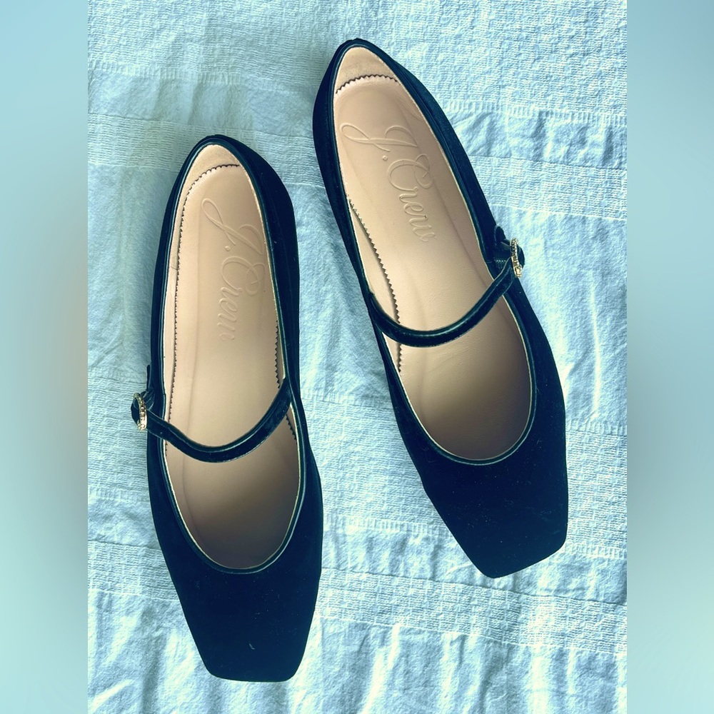 J. Crew black velvet Mary Janes ballet flats.